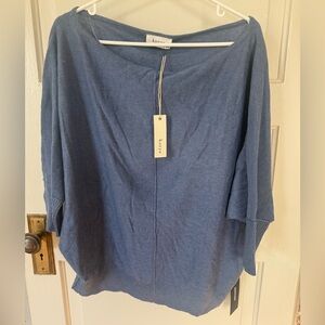 Korye Women's Blue swoop neck 3/4 length sleeve Sweater size M/L
